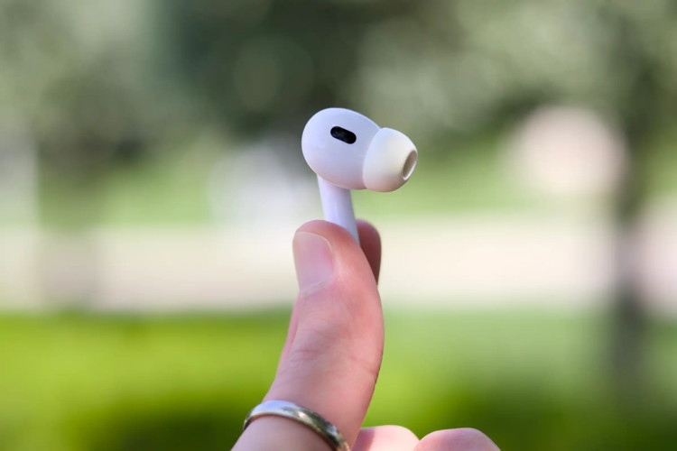 AirPods